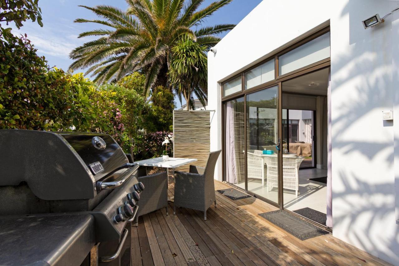 Ocean Breeze Sunset Beach - Cape Town Exterior photo